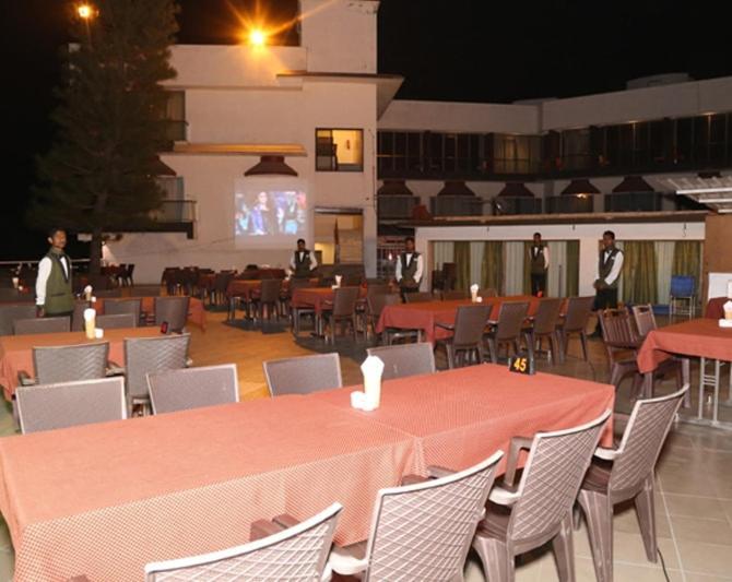 Hotel Princess Park Даман Екстериор снимка