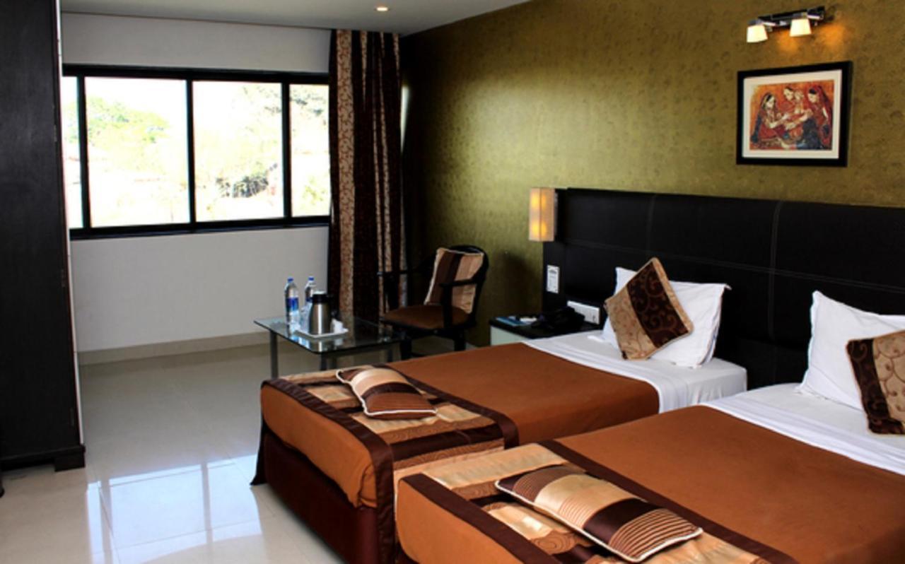 Hotel Princess Park Даман Екстериор снимка