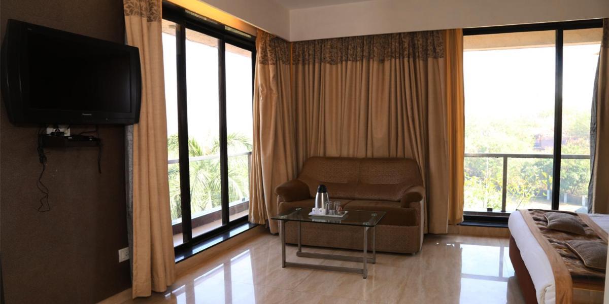 Hotel Princess Park Даман Екстериор снимка
